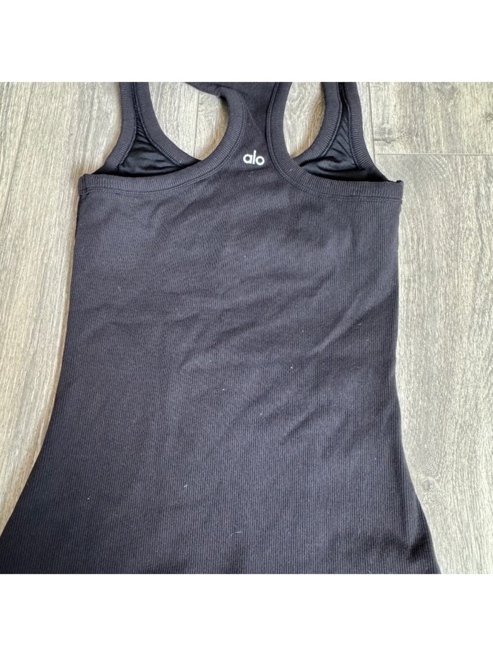 Alo Black Ribbed Support Tank - Picture 2 of 2